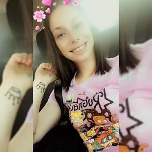 Meet your Posher, Kelly